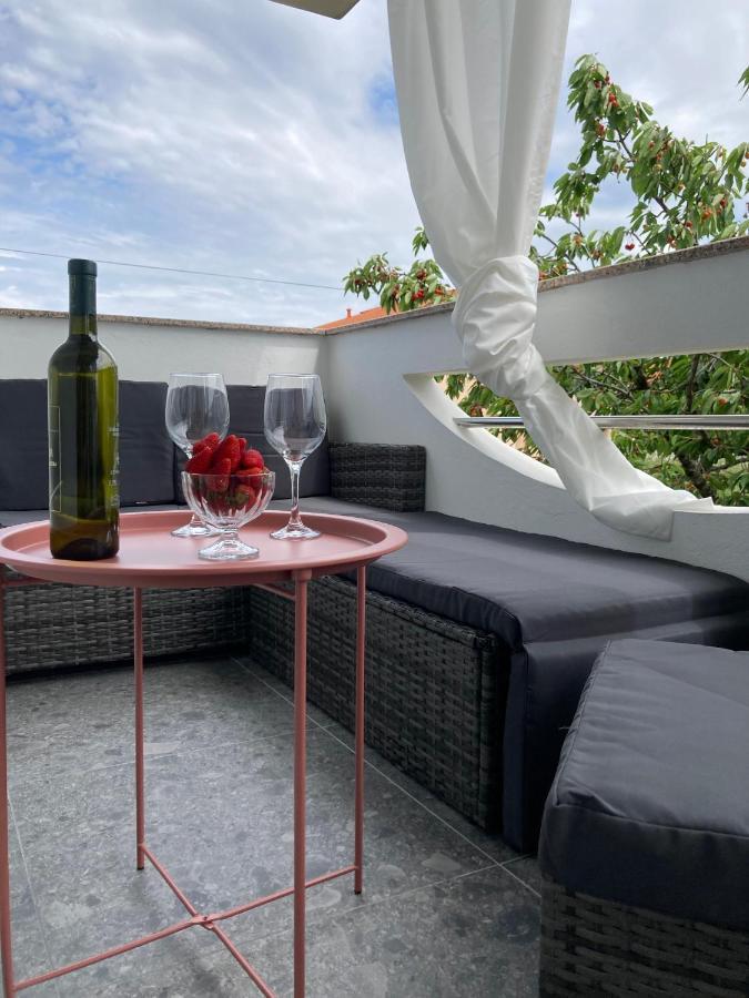 Apartmani Maestral Dobropoljana Luaran gambar
