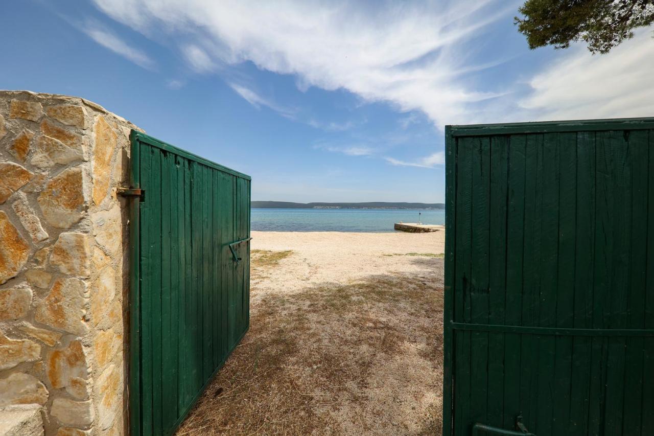 Apartmani Maestral Dobropoljana Luaran gambar